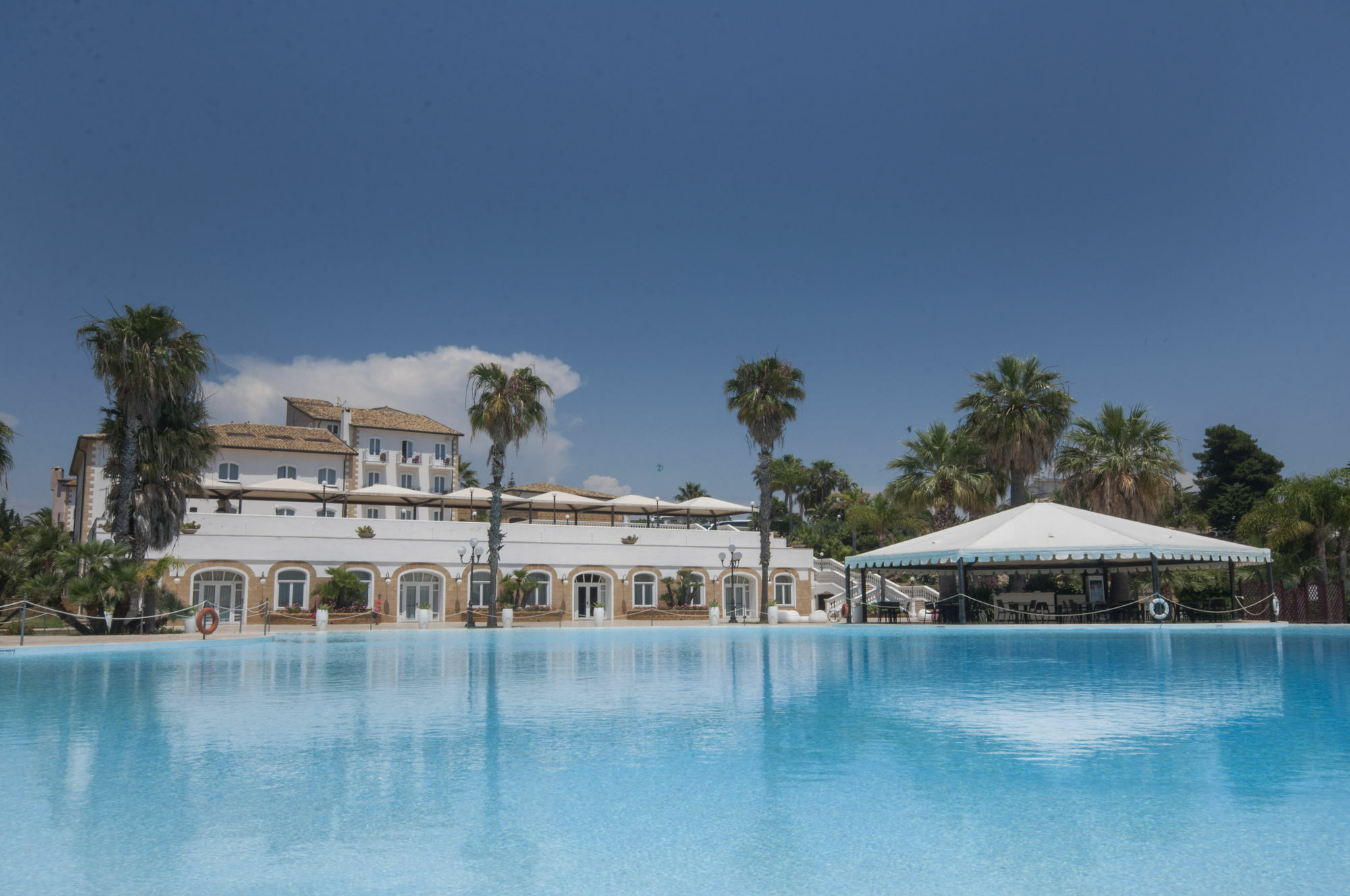 Ih Hotels Agrigento Kaos Resort מראה חיצוני תמונה